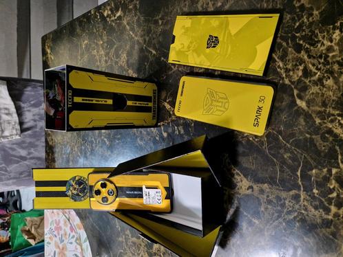 Gelimiteerde transformers bumblebee mobiel  nieuw, Telecommunicatie, Mobiele telefoons | Sony, Zo goed als nieuw, Zwart, Ophalen of Verzenden