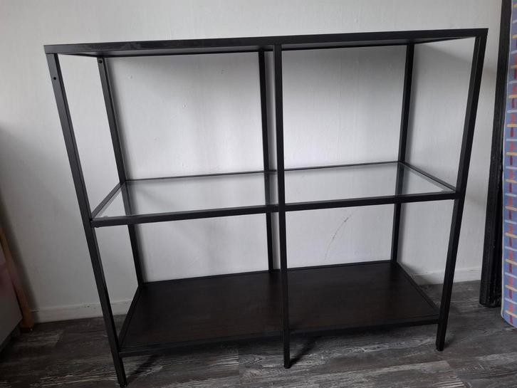 Leuk kastje met glasplaat, Huis en Inrichting, Kasten | Overige, Ophalen