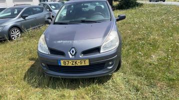 Renault Clio 1.2-16V Special Line beschikbaar voor biedingen