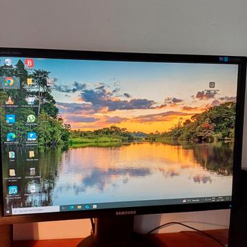 Samsung Syncmaster 24 inch monitor, topstaat !! beschikbaar voor biedingen