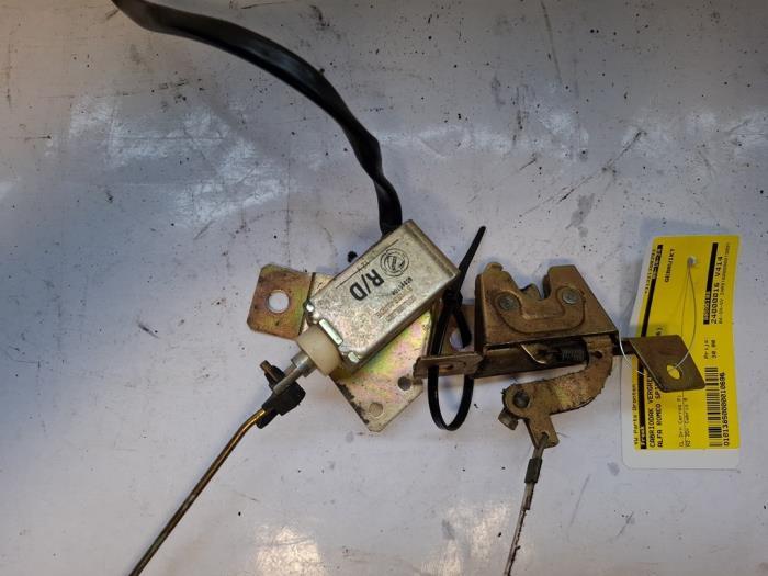 Cabriodak vergrendelslot van een Alfa Romeo Spider, Gebruikt, -, Verzenden, -