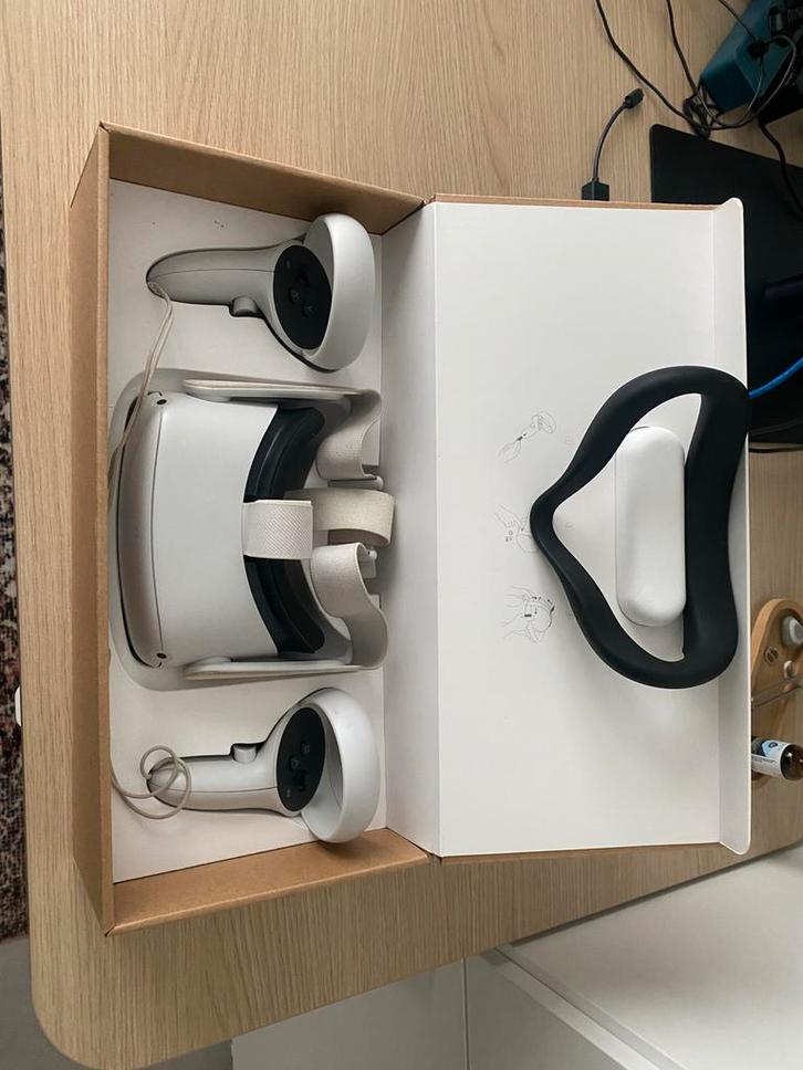 Meta Quest 2 VR Bril, Spelcomputers en Games, Virtual Reality, Gebruikt, Pc, VR-bril, Ophalen of Verzenden