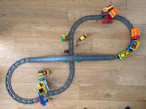 Duplo Treinbaan (locomotief defect), Kinderen en Baby's, Speelgoed | Duplo en Lego, Gebruikt, Duplo, Complete set, Ophalen of Verzenden