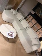 Nieuwe beige luxe hoekbank links loungebank, Huis en Inrichting, Banken | Bankstellen, Ophalen of Verzenden, Zo goed als nieuw