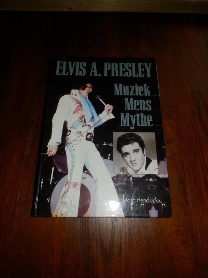 Elvis A. Presley Muziek mens Mythe::::Auteur Marc Hendrickx., Boeken, Muziek, Zo goed als nieuw, Artiest, Ophalen of Verzenden
