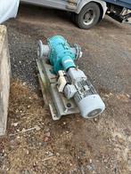 Börger CL390 mestpomp pomphuis met elektromotor, Ophalen, Veehouderij, Voertechniek