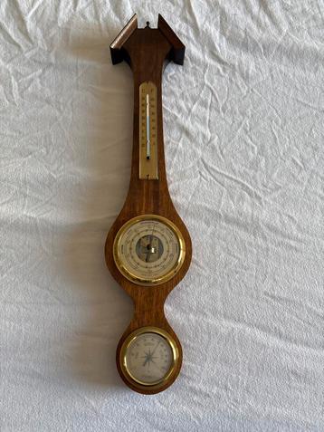 Houten Barometer beschikbaar voor biedingen