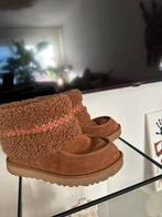 Uggs.  Maat 7, Ophalen of Verzenden, Zo goed als nieuw, Zwart