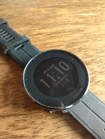 Polar Vantage M smartwatch DEFECT beschikbaar voor biedingen