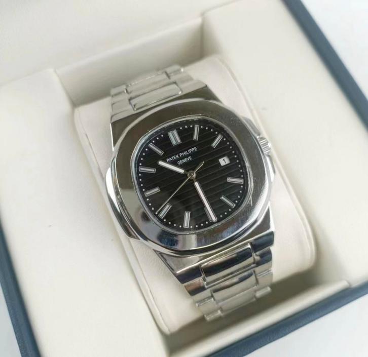 Patek philippe Horloge, Sieraden, Tassen en Uiterlijk, Horloges | Heren, Nieuw, Polshorloge, Overige merken, Zilver, Staal, Ophalen of Verzenden