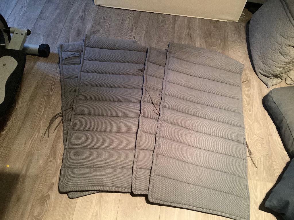 Tuinstoelkussens grijs, Ophalen of Verzenden, Zo goed als nieuw