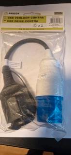 Camping Adapter CEE 16A, Caravans en Kamperen, Caravan accessoires, Ophalen of Verzenden, Zo goed als nieuw