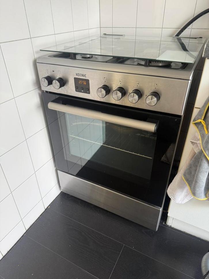 koenic gasfornuis, Witgoed en Apparatuur, Fornuizen, Zo goed als nieuw, Vrijstaand, Gas, 4 kookzones, 85 tot 90 cm, Ophalen
