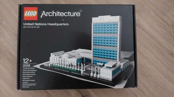 LEGO Architecture 21018 - Verenigde Naties Hoofdkwartier beschikbaar voor biedingen