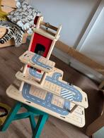 Houten Speelgoed Garage met Brandweerkazerne, Kinderen en Baby's, Speelgoed | Houten speelgoed, Ophalen, Gebruikt, Rij- of Hobbelspeelgoed