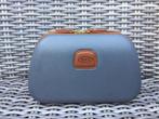 Bric’s Qatar airways stevige toilettas 7x19x11,5cm Nieuw, Ophalen of Verzenden, Nieuw, Grijs, Dame