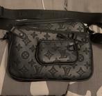 Lv trio messenger bag, Sieraden, Tassen en Uiterlijk, Tassen | Schoudertassen, Ophalen of Verzenden, Zo goed als nieuw, Zwart