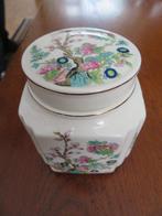 Porselein theebus, Ophalen