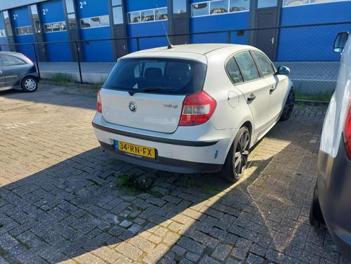 BMW 1-Serie 2.0 118D 2005 Wit, Auto's, BMW, Particulier, 1-Serie, Diesel, D, Hatchback, Handgeschakeld, Origineel Nederlands, Wit