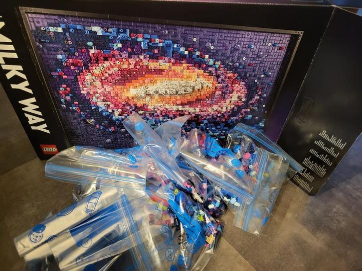 Lego 31212 - Art - Melkweg, Kinderen en Baby's, Speelgoed | Duplo en Lego, Zo goed als nieuw, Lego, Complete set, Ophalen of Verzenden