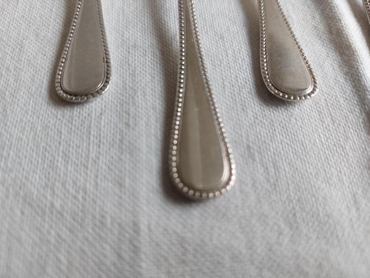 Douwe Egberts | verzilverd 100 | 12 lepeltjes | parelrand, Antiek en Kunst, Antiek | Bestek, Verzenden