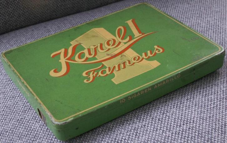 Vintage sigaren blik Karel 1 Fameus voor 10 sigaren, Verzamelen, Blikken, Gebruikt, Overige, Ophalen of Verzenden