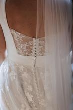 Ellis Bruidsjurk A-lijn maat 42, kanten rok en effen lijfje, Ophalen of Verzenden, Zo goed als nieuw, Wit, Trouwjurk