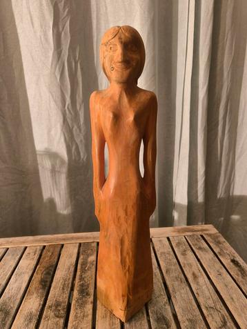 Vintage Handgesneden Houten Beeldje uit de jaren 70 beschikbaar voor biedingen
