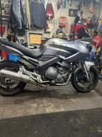 TDM 900 bj 16-4-2005, 2 cilinders, Motorrijbewijs A, 900 cc, Particulier