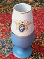 Origineel oud vaasje van Flora Lydia Gouda plateel 15 cm., Ophalen of Verzenden