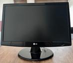 LG Flatron W2243S 22” monitor, Kantelbaar, Full HD, Ophalen of Verzenden, Zo goed als nieuw