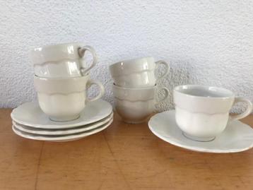 Leuk oud setje kopjes met schotels- Italie - Pagnossin beschikbaar voor biedingen