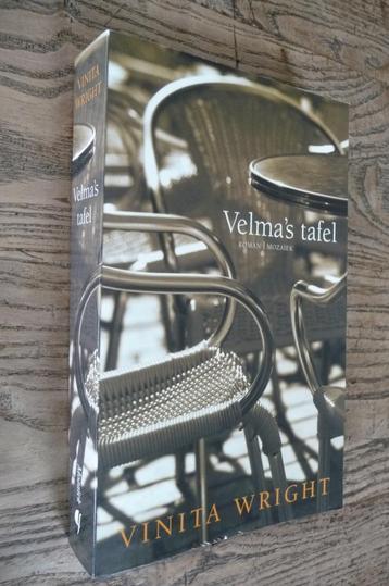 Velma's tafel - Vinita Wright (christelijke roman) beschikbaar voor biedingen