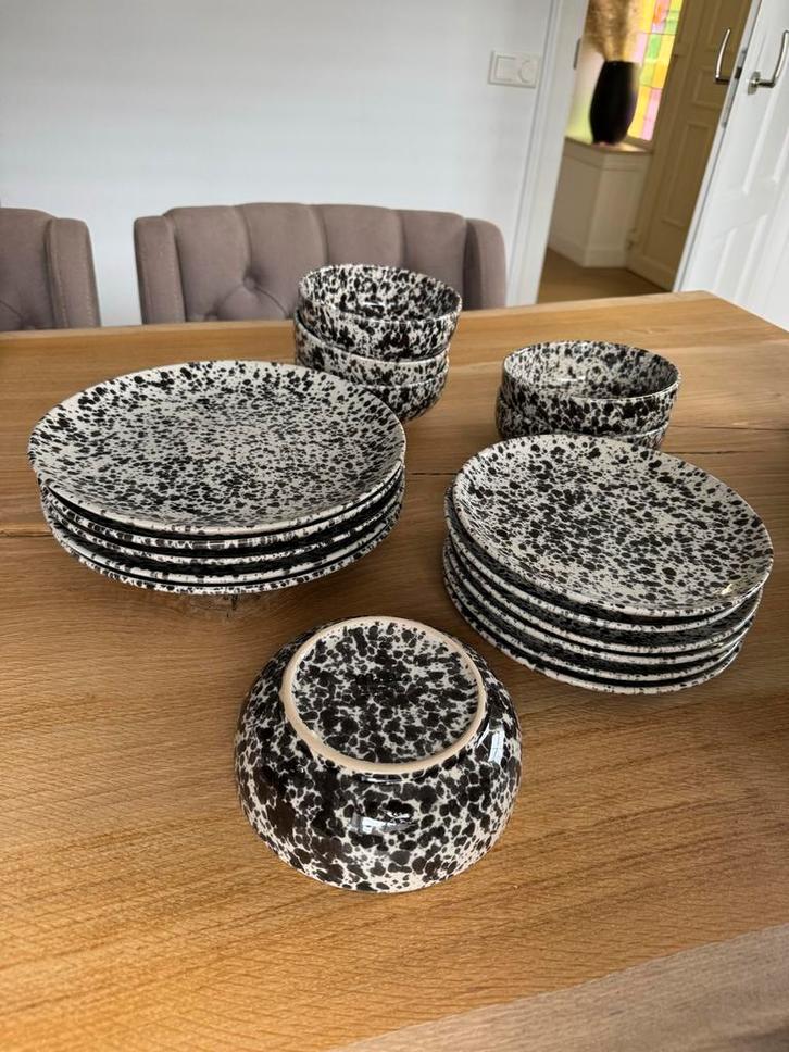 Zwart wit Marbles Servies - 6 persoons zgan, Huis en Inrichting, Keuken | Servies, Zo goed als nieuw, Compleet servies, Overige stijlen