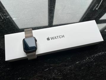 Apple Watch SE (GPS) 44-mm kast (Model: A2352) beschikbaar voor biedingen
