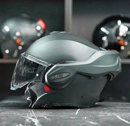 GEZOCHT Helm Maat L /Scorpion exo tech/Ls2 Valliant etc., Motoren, Kleding | Motorhelmen, Heren, Systeemhelm, Overige merken, Ophalen
