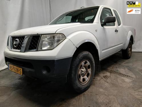 Nissan Navara 2.5 dCi XE King Cab SCHADEAUTO!, Auto's, Nissan, Bedrijf, Te koop, Overige modellen, 4x4, ABS, Airbags, Airconditioning