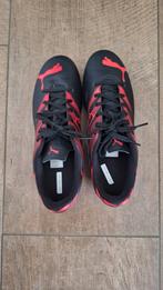Voetbalschoenen maat 41 Puma, Maat XS of kleiner, Schoenen, Ophalen of Verzenden, Zo goed als nieuw