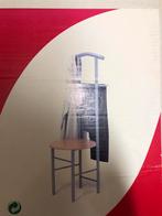 Dress boy mdf stoel met kledingrek erachter, Ophalen, Zo goed als nieuw, Hout