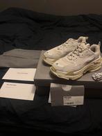Balenciaga - Triple S | maat 38, Wit, Nieuw, Ophalen of Verzenden, Sneakers of Gympen
