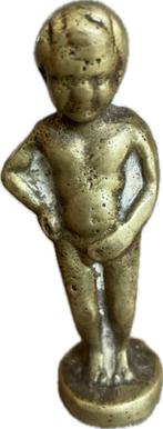 Klein vintage messing standbeeldje Menneke Pis Brussel., Antiek en Kunst, Antiek | Koper en Brons, Ophalen, Koper