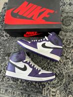 Jordan 1 high court purple 2.0, Kleding | Heren, Schoenen, Ophalen of Verzenden, Zo goed als nieuw, Overige kleuren