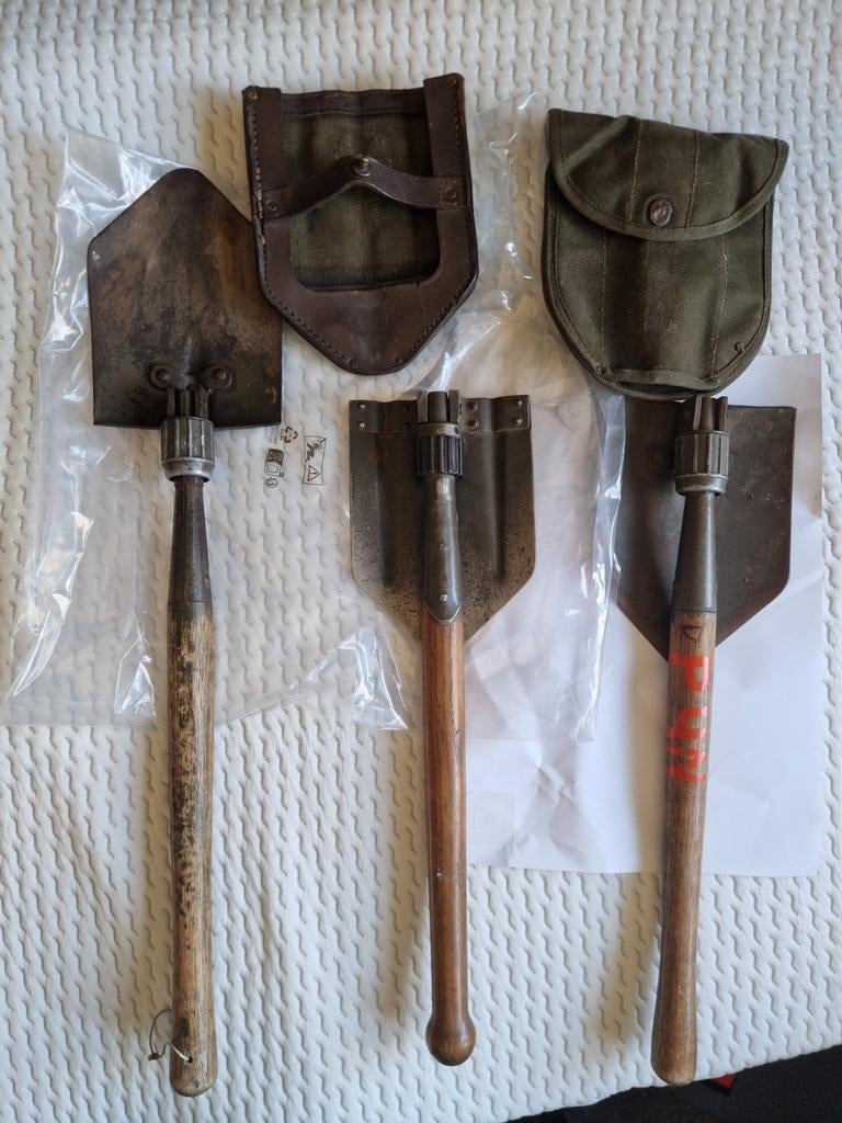 3 verschillende klapscheppen, Ophalen of Verzenden, Landmacht, Nederland, Overige typen