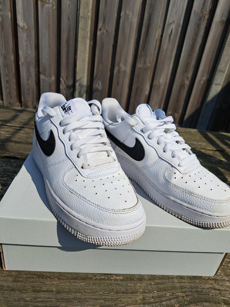 Nike Air Force 1 maat 40, Ophalen