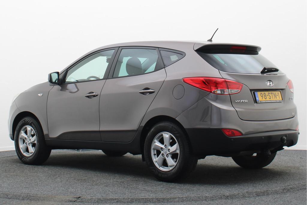 Hyundai ix35 2.0i Dynamic Climate, Cruise, Elektrisch Pakket, Gebruikt, Zwart, 4 cilinders, Bruin
