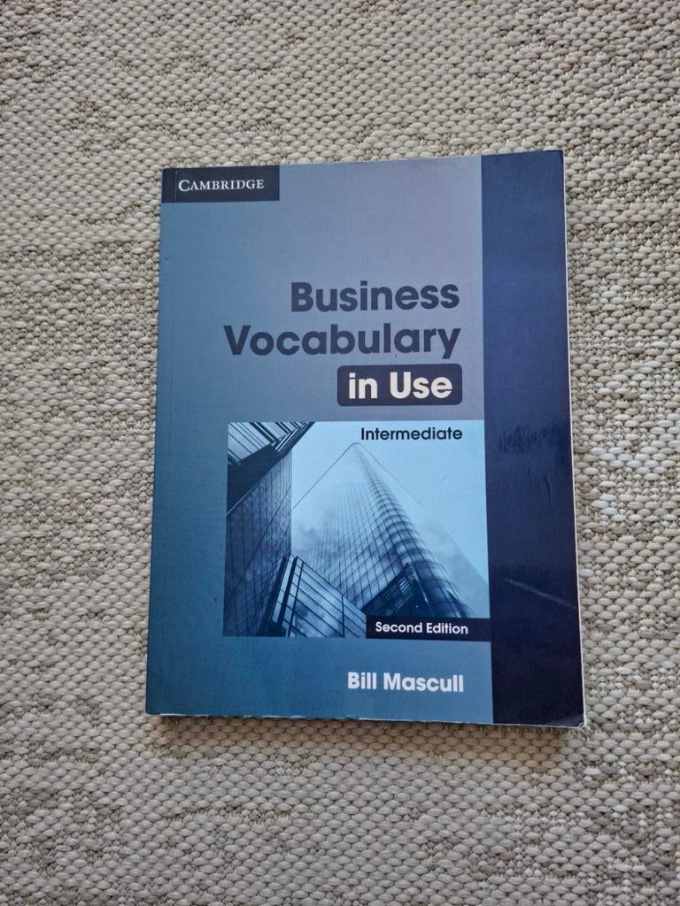 Business Vocabulary in Use - Intermediate (2e hands), Boeken, Studieboeken en Cursussen, Ophalen, Zo goed als nieuw, HBO, Bill Mascull