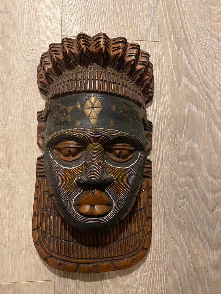 Masker/wanddecoratie/wandmasker,hout/kraaltjes, Afrika, Ophalen