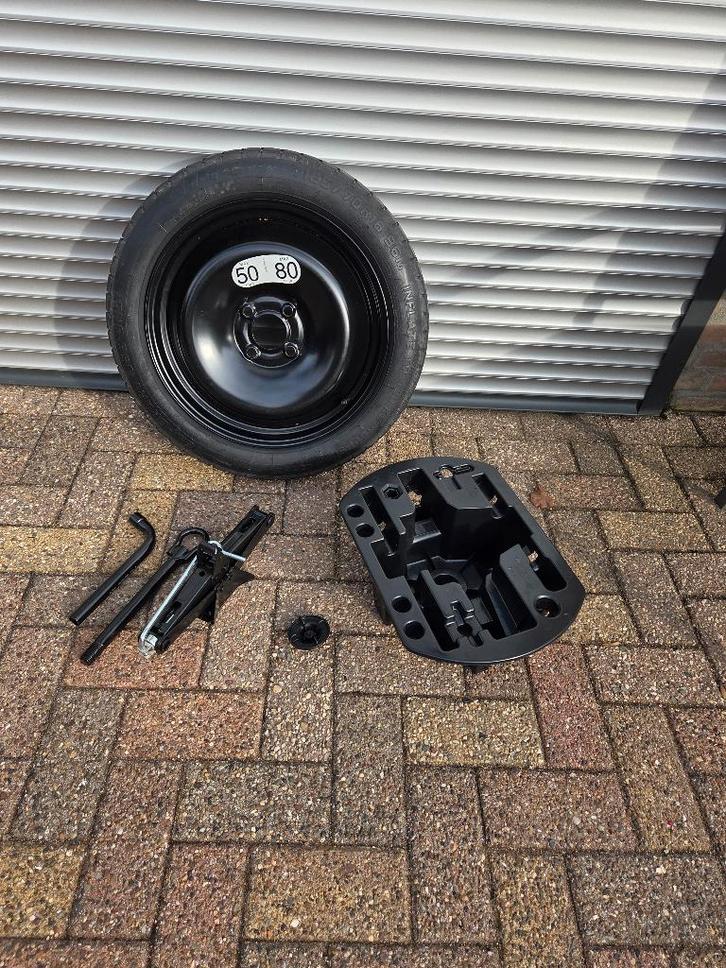 Reserveband (thuiskomer), Auto-onderdelen, Banden en Velgen, Band(en), Zomerbanden, 16 inch, 135 mm, Personenwagen, Gebruikt, Ophalen