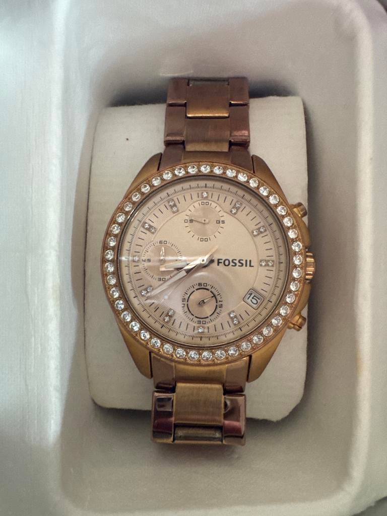 FOSSIL rosé kleurig horloge met strass, Sieraden, Tassen en Uiterlijk, Horloges | Dames, Zo goed als nieuw, Polshorloge, Fossil