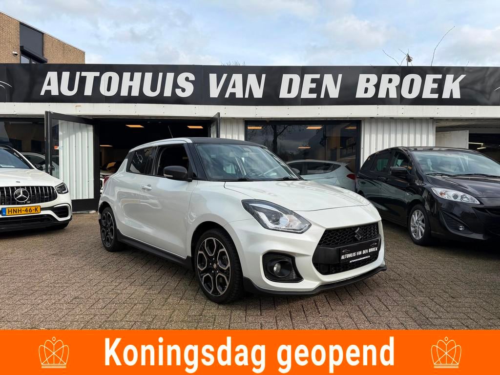 Suzuki SWIFT 1.4 Sport 140Pk|Xenon|Navi|Cruise|Carplay|Led|F, Auto's, Suzuki, Stof, Gebruikt, 4 cilinders, USB